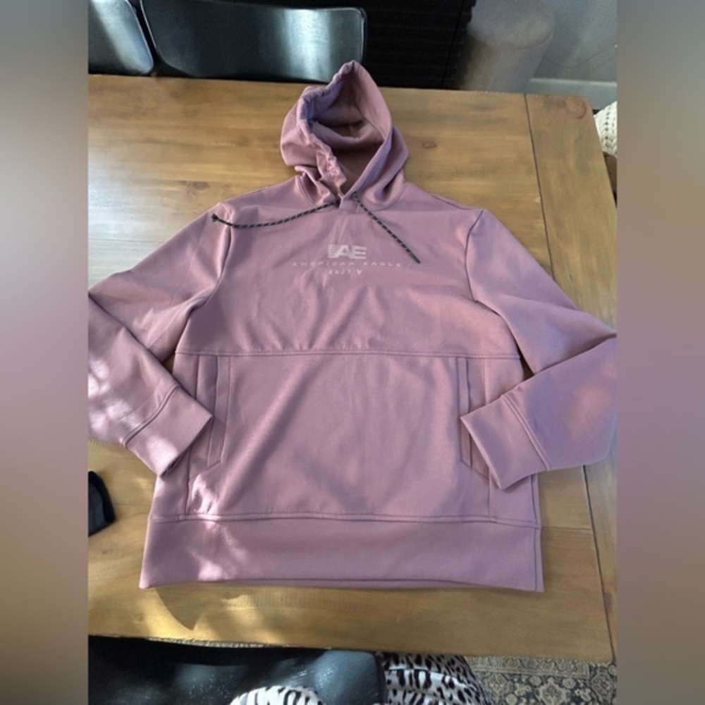 NWT AE 24/7 Men’s Mauve Hoodie